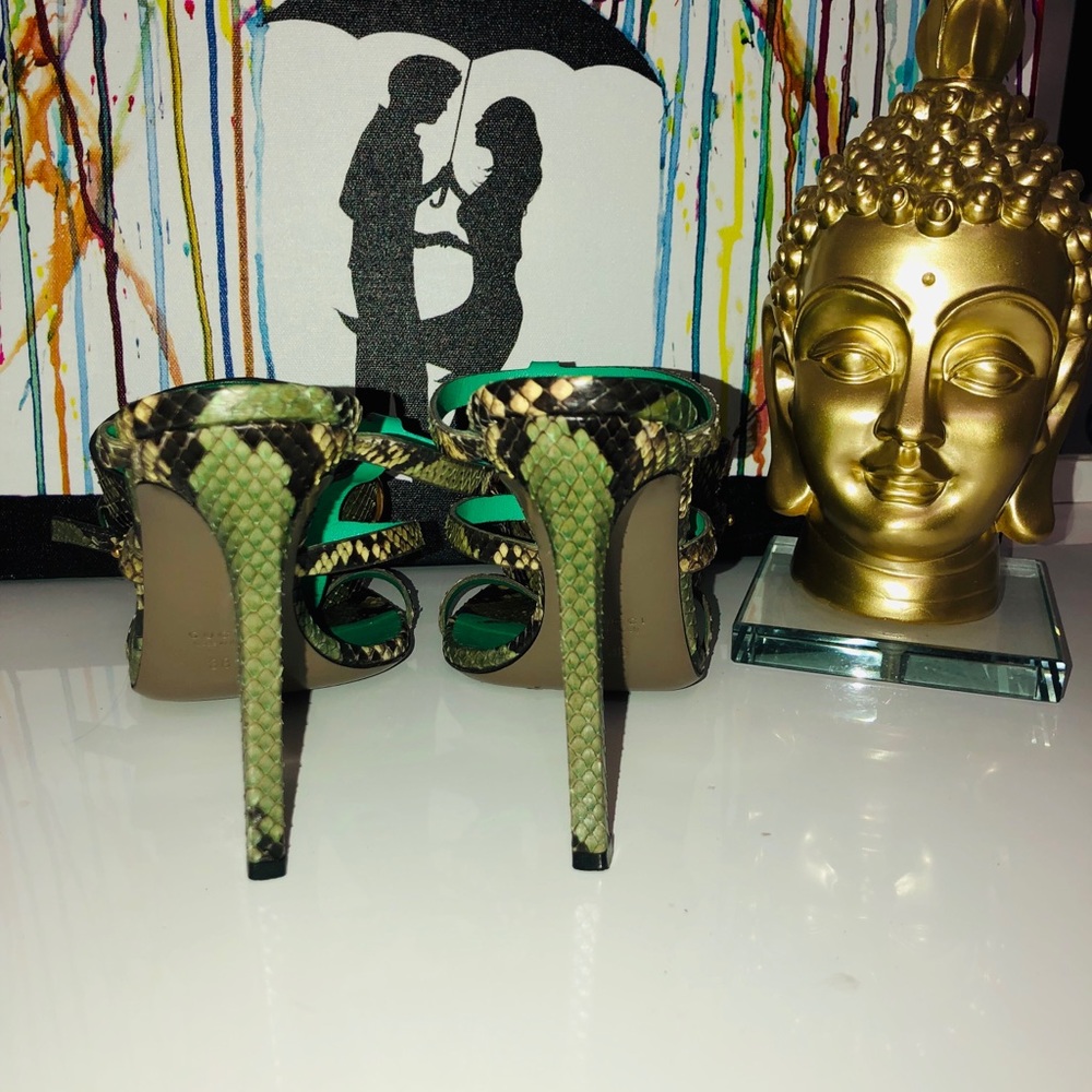 Gucci Rsula Python Heels Rare! Gem - image 5